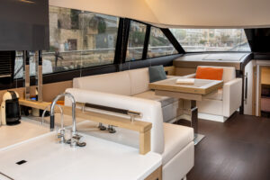 Prestige 500 Galley