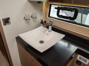 Prestige 500 Bathroom